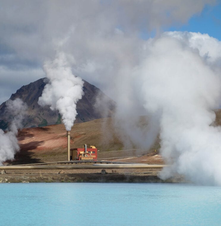 Geothermal power plant harnessing renewable energy